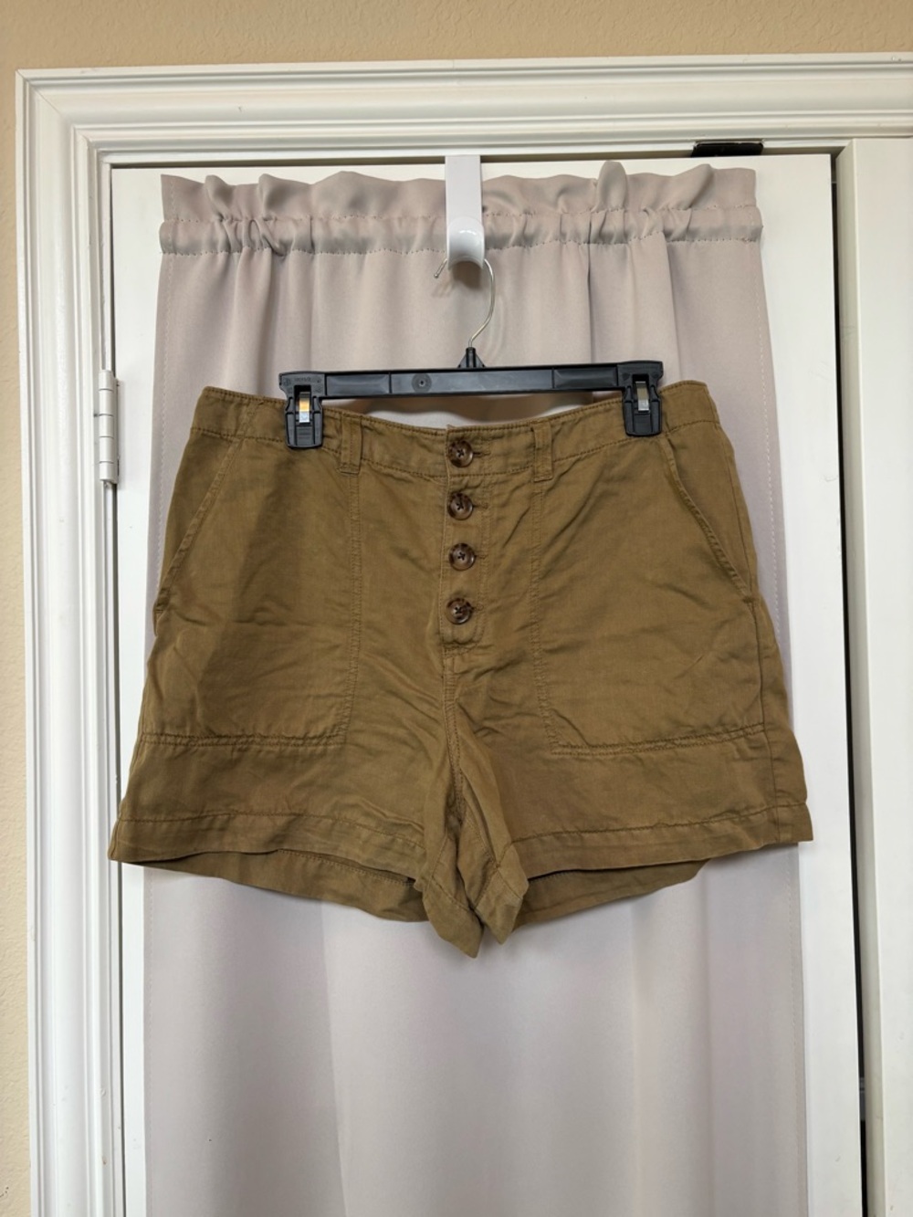 LOFT High-Waist Button-Front Shorts — Green / Brown